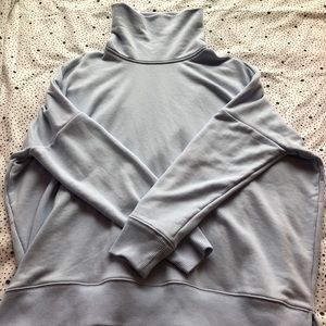 aerie sweatshirt light blue